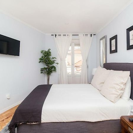 Ola Lisbon - Lapa With Panoramic View II Apartment Exterior photo