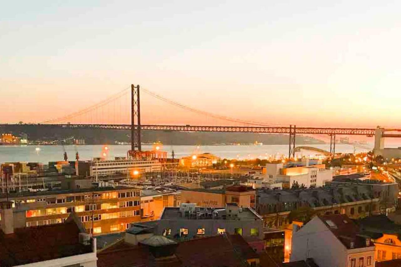 Ola Lisbon - Lapa With Panoramic View II Apartment Exterior photo